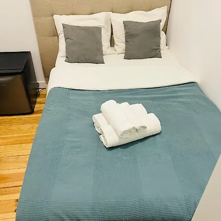 - Antonio Pedro * Lisboa