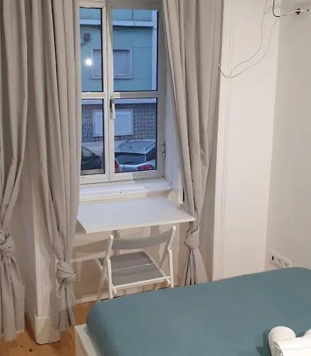 - Antonio Pedro Δωμάτια σε οικογενειακή κατοικία Lisboa