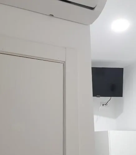 - Antonio Pedro Δωμάτια σε οικογενειακή κατοικία